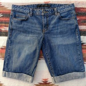 🌼Calvin Klein Womans Blue Shorts Size 8🌼